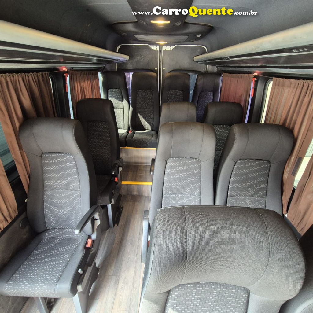 MERCEDES-BENZ   SPRINTER 516 VAN E.L. T.A. 18L 2.2 DIES.   PRATA 2022 2.2 DIESEL - Loja