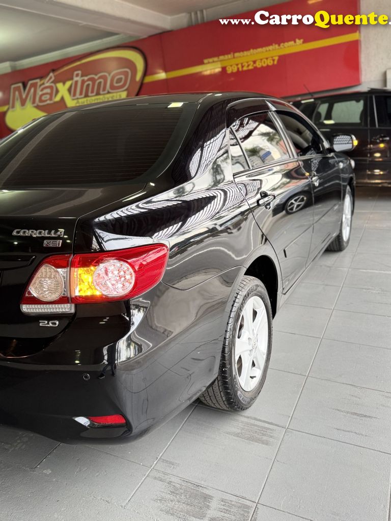 TOYOTA   COROLLA XEI 2.0 FLEX 16V AUT.   PRETO 2012 2.0 FLEX - Loja