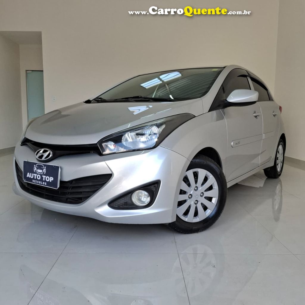 HYUNDAI   HB20 COMF.C.PLUSC.STYLE 1.0 FLEX 12V   PRATA 2014 1.0 FLEX - Loja
