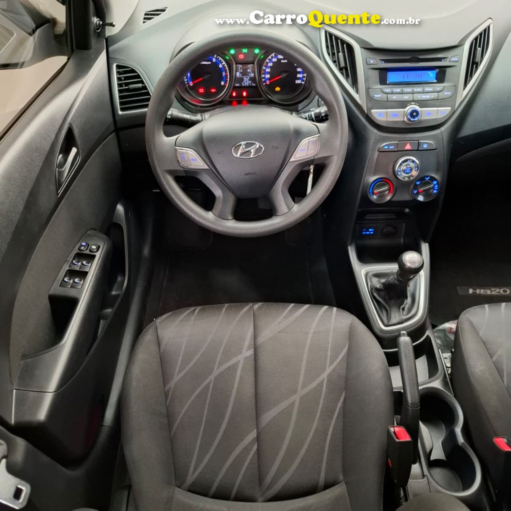 HYUNDAI   HB20 COMF.C.PLUSC.STYLE 1.0 FLEX 12V   PRATA 2014 1.0 FLEX - Loja