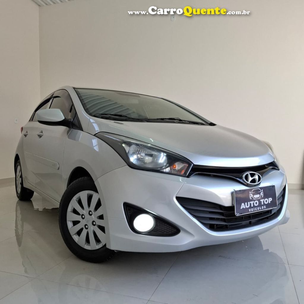 HYUNDAI   HB20 COMF.C.PLUSC.STYLE 1.0 FLEX 12V   PRATA 2014 1.0 FLEX - Loja