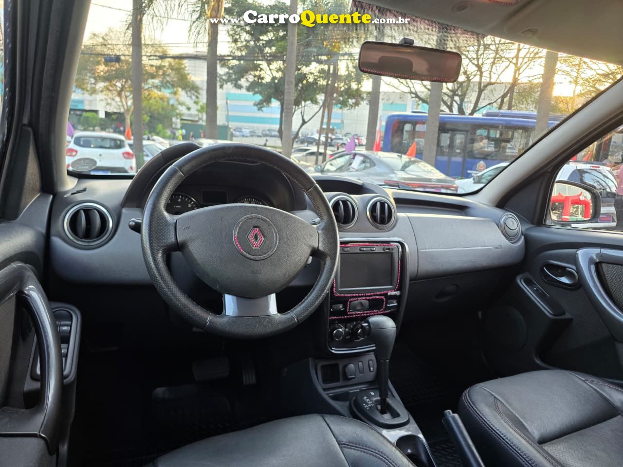 RENAULT   DUSTER DYNAMIQUE 2.0 FLEX 16V AUT.   BRANCO 2013 2.0 FLEX - Loja