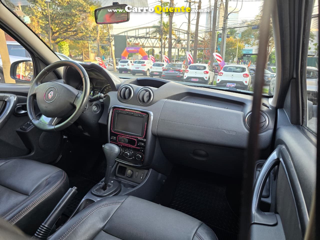 RENAULT   DUSTER DYNAMIQUE 2.0 FLEX 16V AUT.   BRANCO 2013 2.0 FLEX - Loja