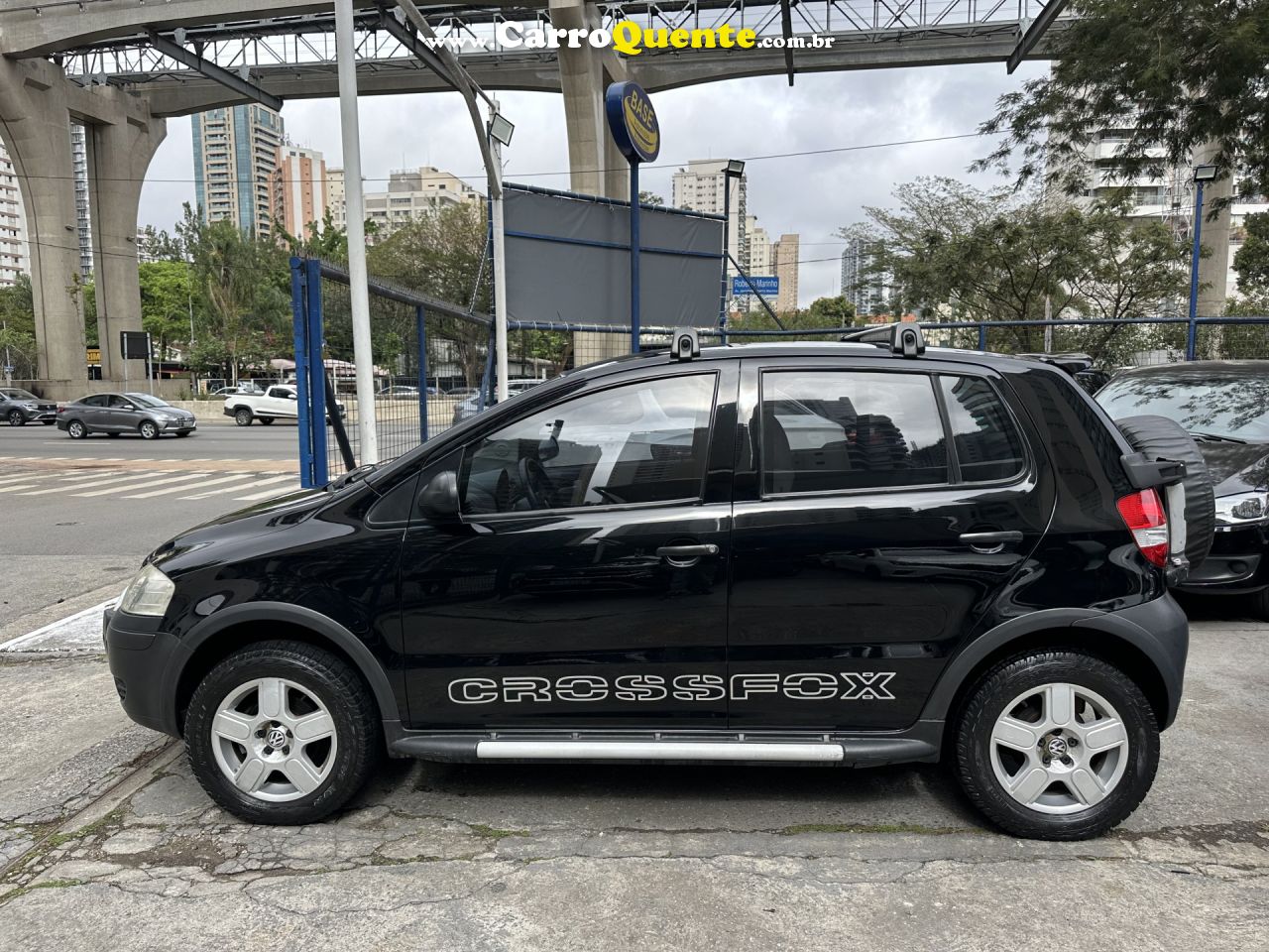 VOLKSWAGEN   CROSSFOX 1.6 MI TOTAL FLEX 8V 5P   PRETO 2006 1.6 FLEX - Loja