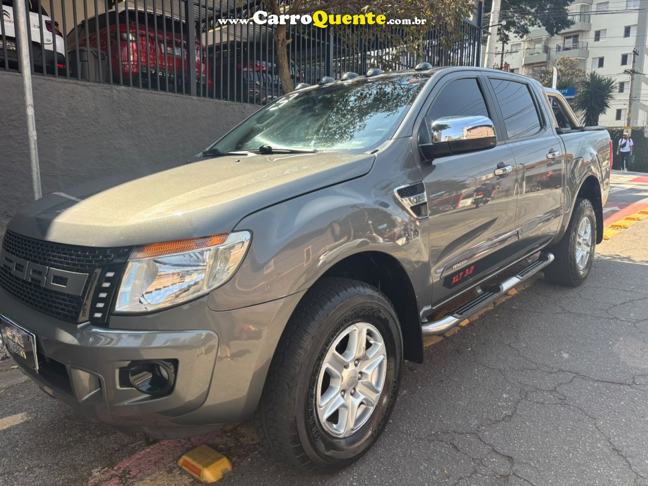 FORD   RANGER XLT 3.2 20V 4X4 CD DIESEL   CINZA 2013 3.2 DIESEL - Loja