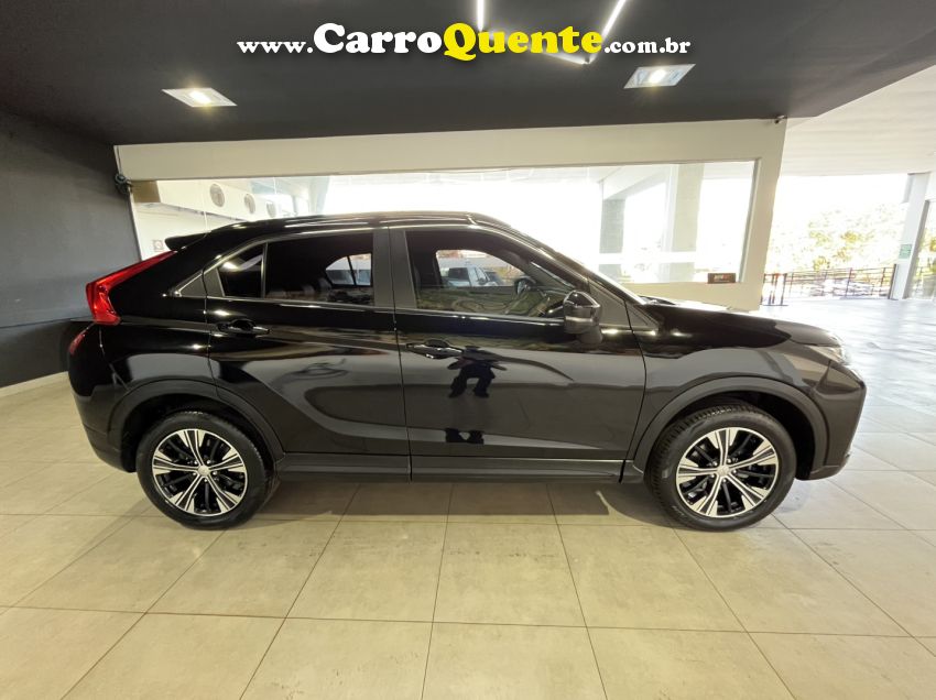 Mitsubishi ECLIPSE CROSS 1.5 MIVEC TURBO GASOLINA GLS CVT - Loja