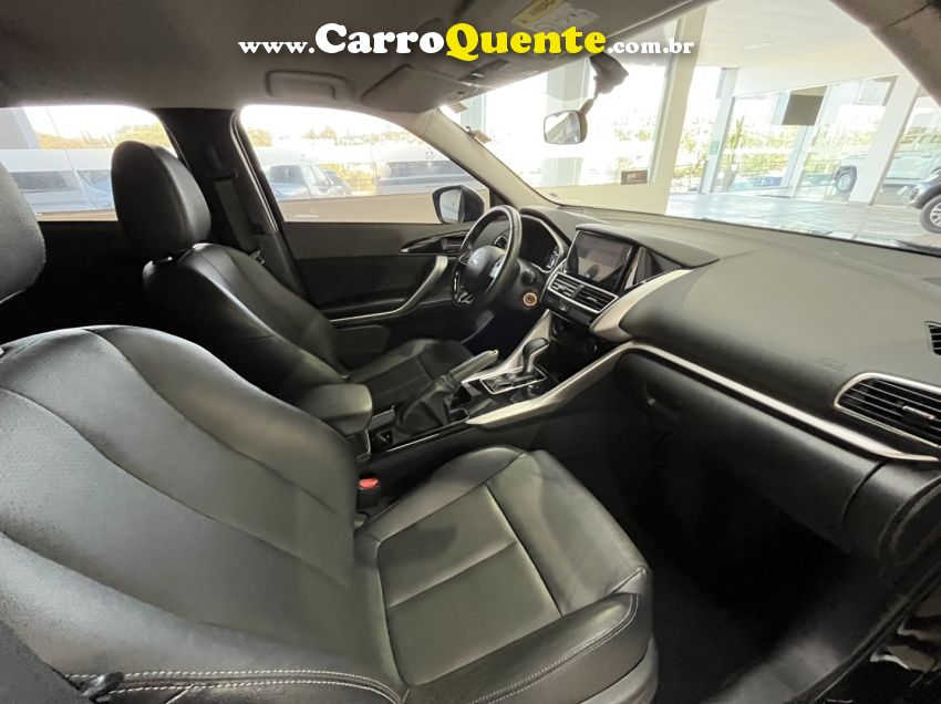 Mitsubishi ECLIPSE CROSS 1.5 MIVEC TURBO GASOLINA GLS CVT - Loja