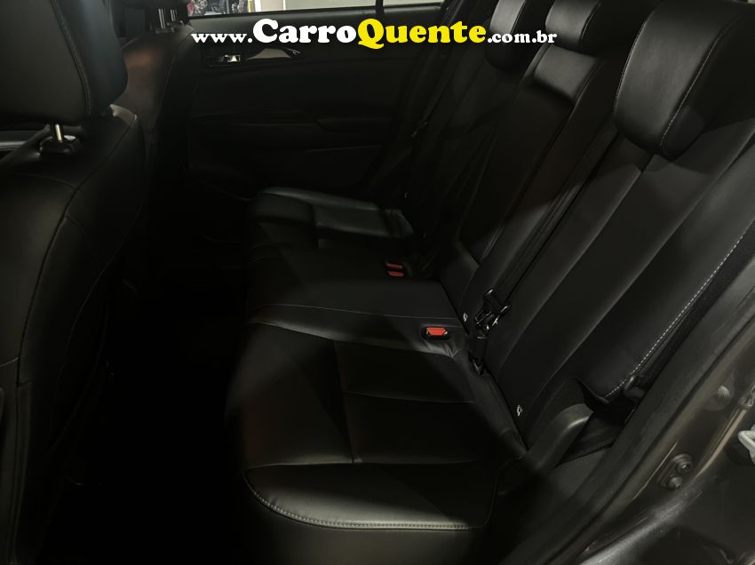 Mitsubishi ECLIPSE CROSS 1.5 MIVEC TURBO GASOLINA HPE CVT - Loja