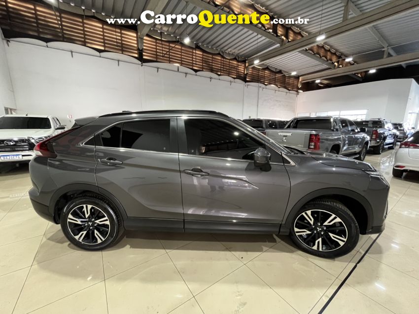 Mitsubishi ECLIPSE CROSS 1.5 MIVEC TURBO GASOLINA HPE CVT - Loja