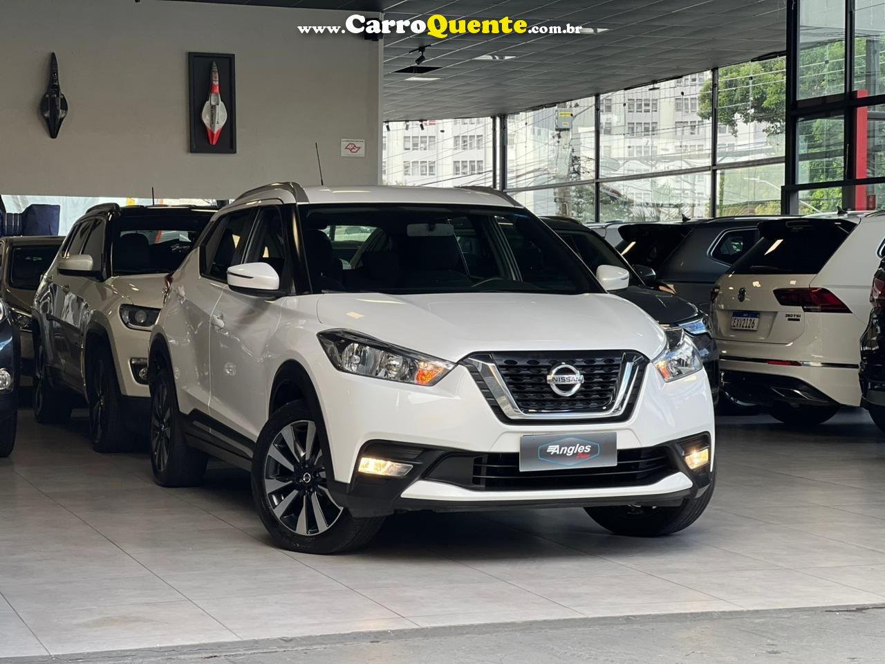 NISSAN KICKS 1.6 16V SV 2019 - Loja
