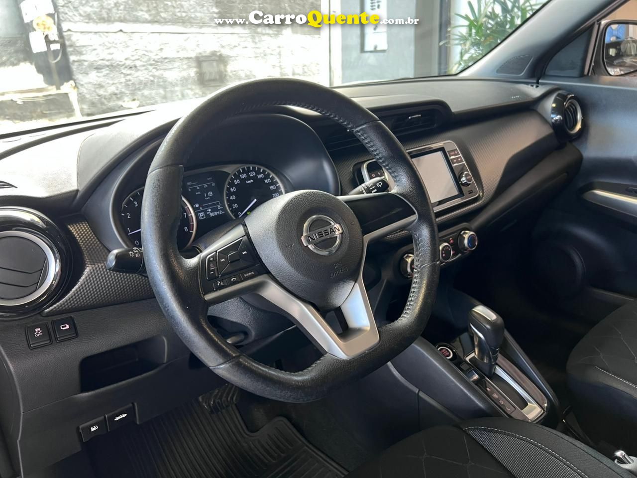 NISSAN KICKS 1.6 16V SV 2019 - Loja
