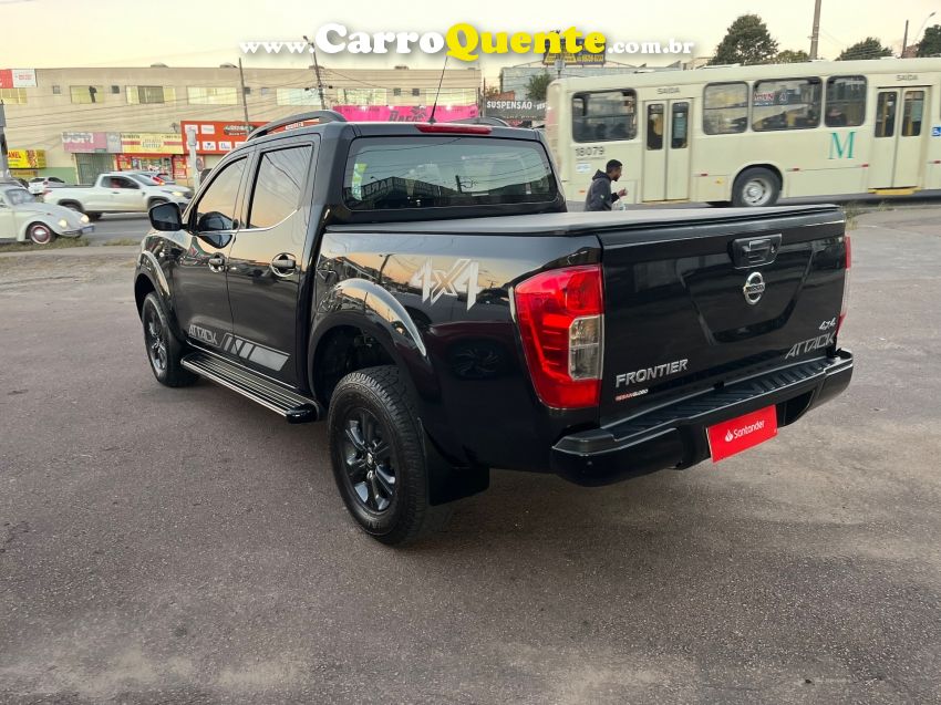 Nissan FRONTIER 2.3 16V TURBO DIESEL ATTACK CD 4X4 AUTOMÁTICO - Loja
