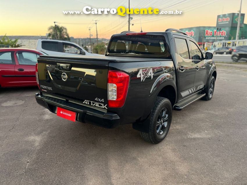 Nissan FRONTIER 2.3 16V TURBO DIESEL ATTACK CD 4X4 AUTOMÁTICO - Loja
