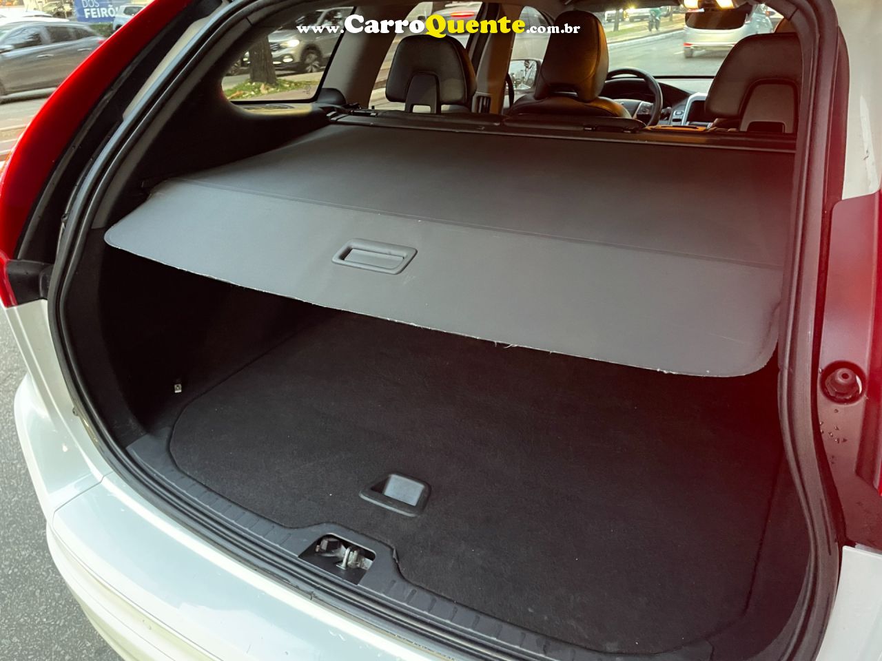 VOLVO XC60 2.0 T5 KINETIC 2016 - Loja