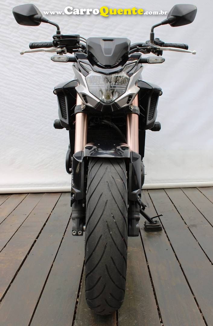 HONDA CB 500F ABS 2023 - Loja