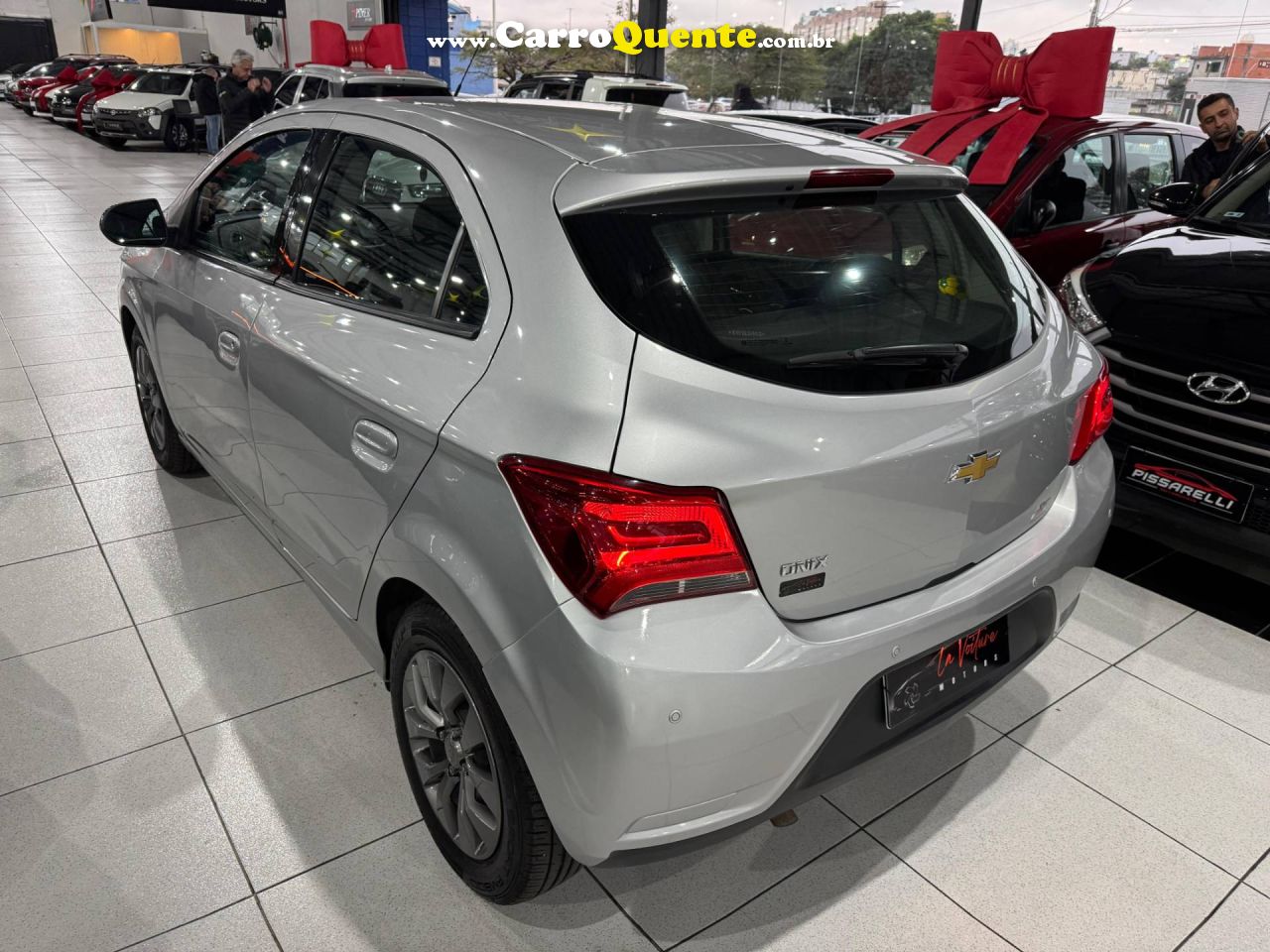 CHEVROLET ONIX 1.4 MPFI ADVANTAGE 8V 2019 - Loja