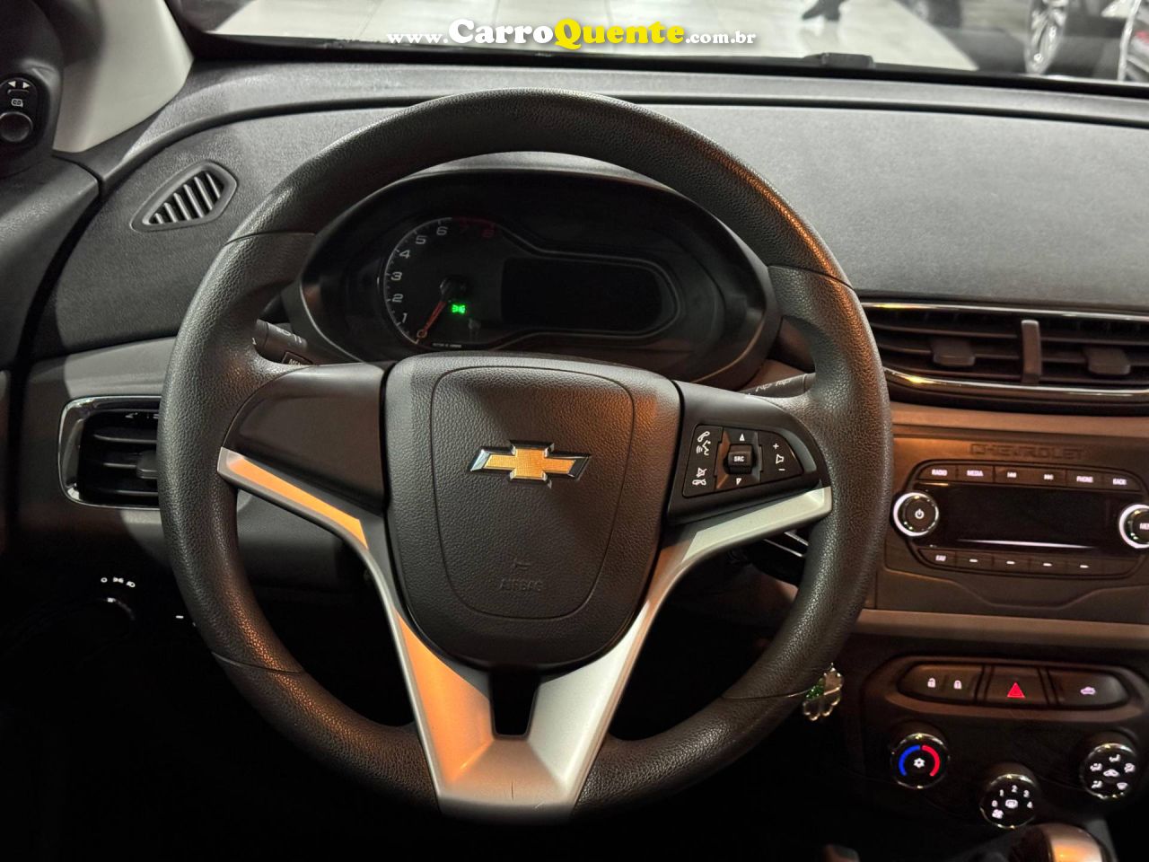 CHEVROLET ONIX 1.4 MPFI ADVANTAGE 8V 2019 - Loja