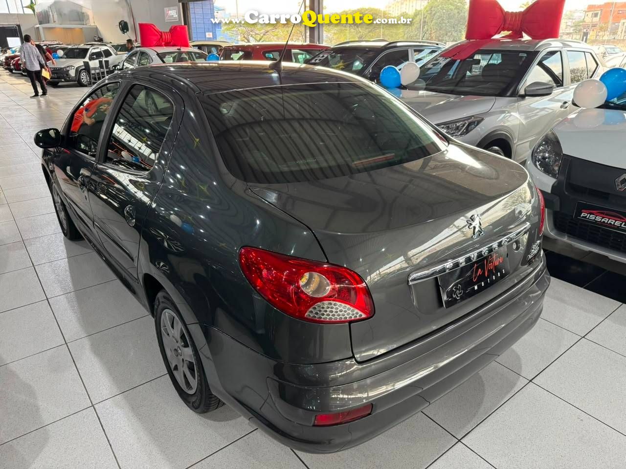 PEUGEOT 207 1.4 XR PASSION 8V 2013 - Loja