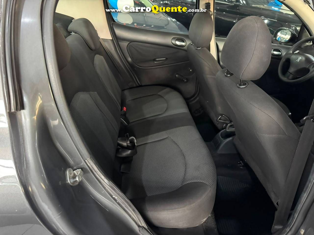 PEUGEOT 207 1.4 XR PASSION 8V 2013 - Loja