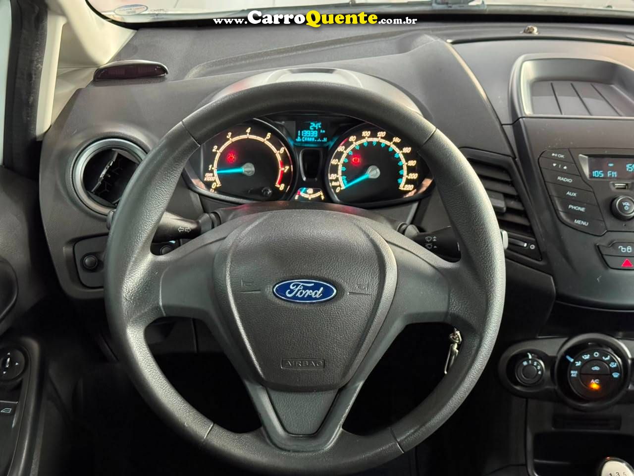 FORD FIESTA 1.5 S HATCH 16V 2015 - Loja