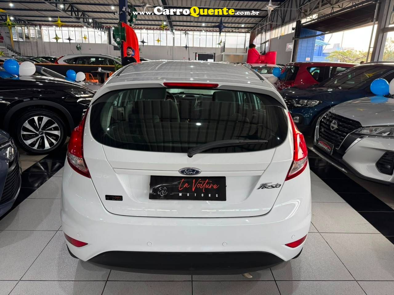 FORD FIESTA 1.5 S HATCH 16V 2015 - Loja