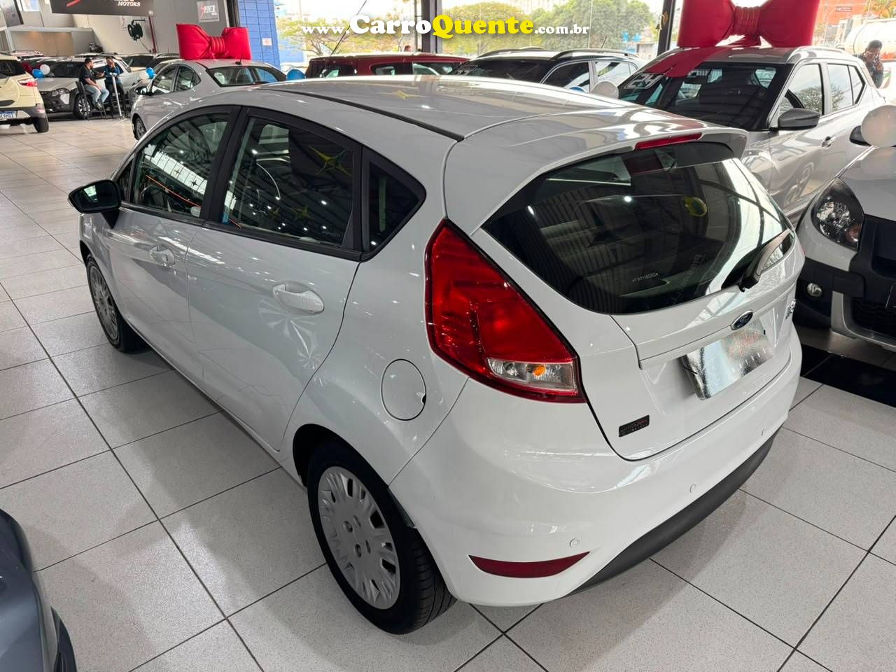 FORD FIESTA 1.5 S HATCH 16V 2015 - Loja