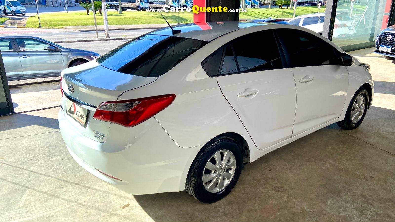 HYUNDAI HB20S 1.6 COMFORT STYLE 16V 2015 - Loja