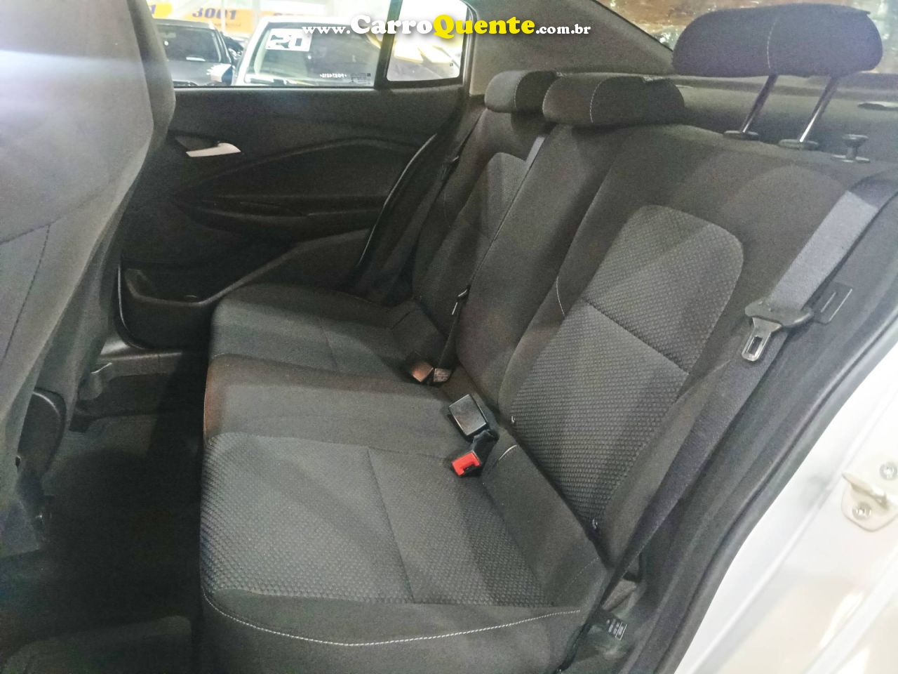 CHEVROLET ONIX 1.0 PLUS LT 2023 - Loja