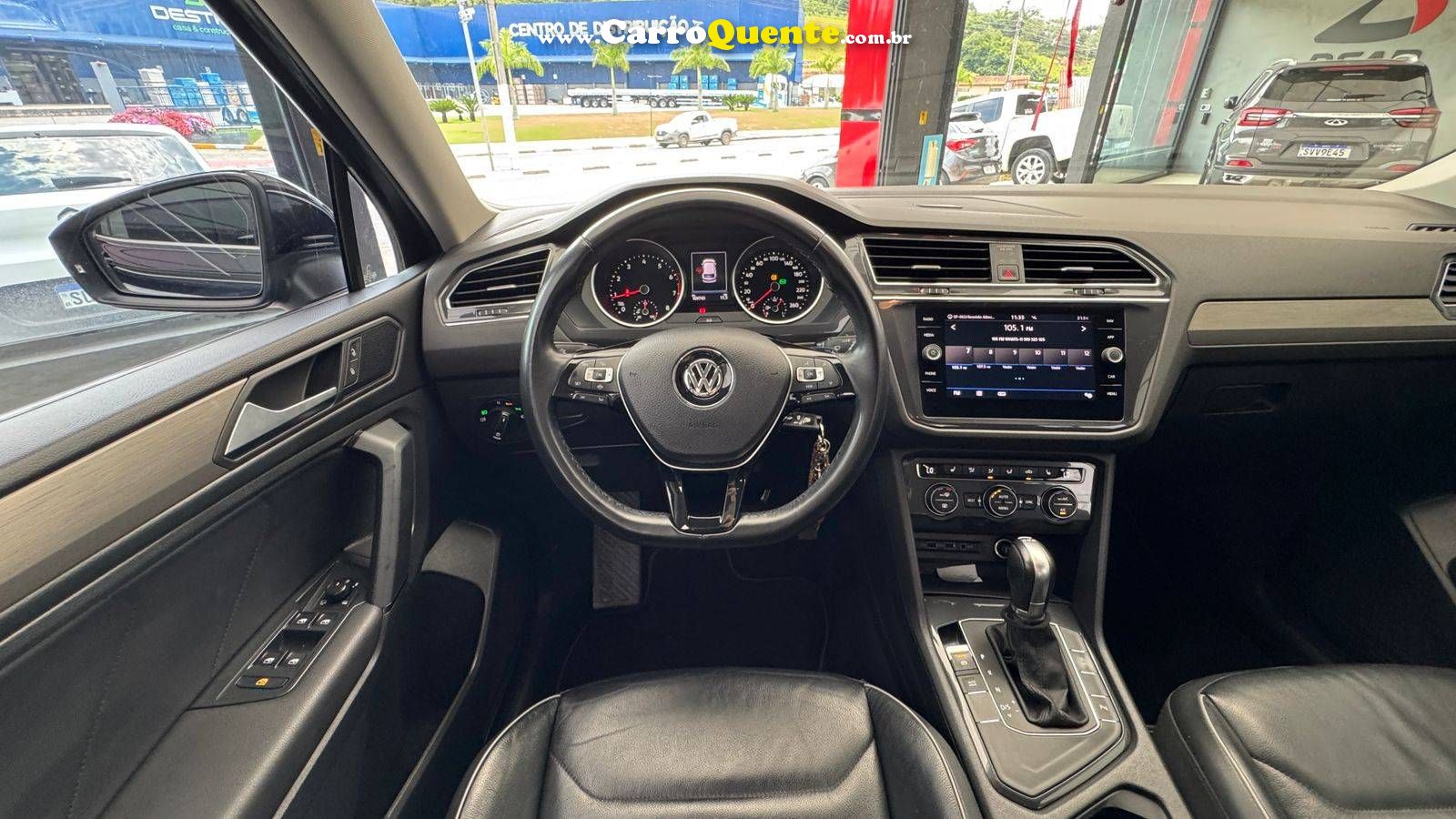 VOLKSWAGEN TIGUAN 1.4 250 TSI TOTAL ALLSPACE COMFORTLINE 2019 - Loja