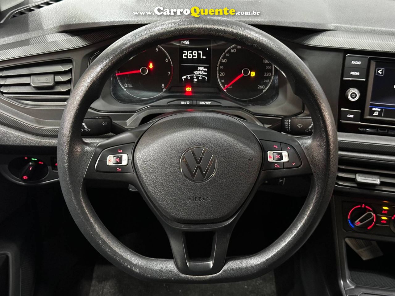 VOLKSWAGEN POLO 1.0 MI 16V 2024 - Loja