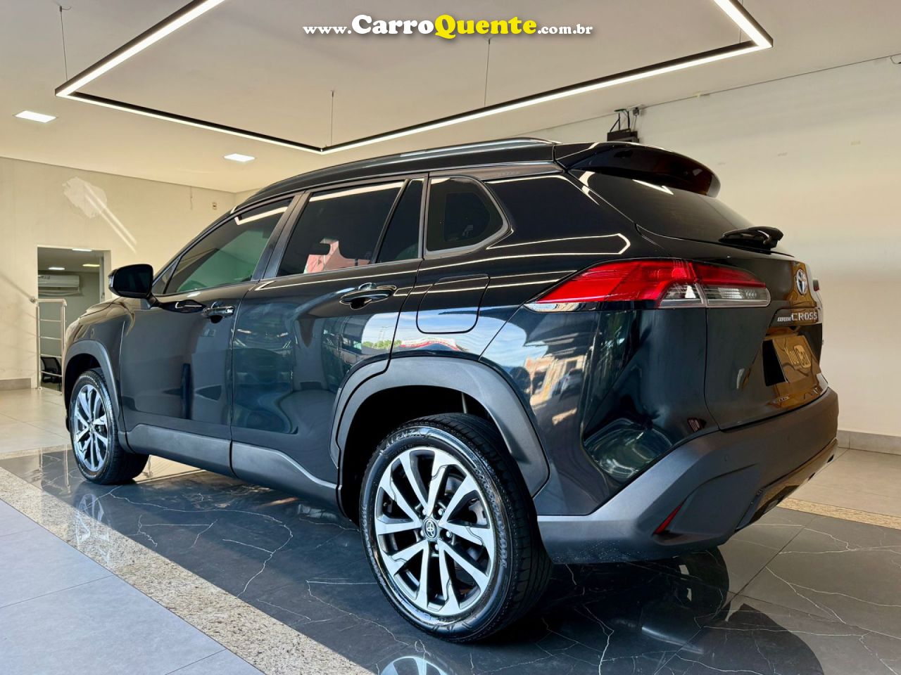 TOYOTA   COROLLA CROSS XRE 2.0 16V FLEX AUT.   PRETO 2024 2.0 FLEX - Loja