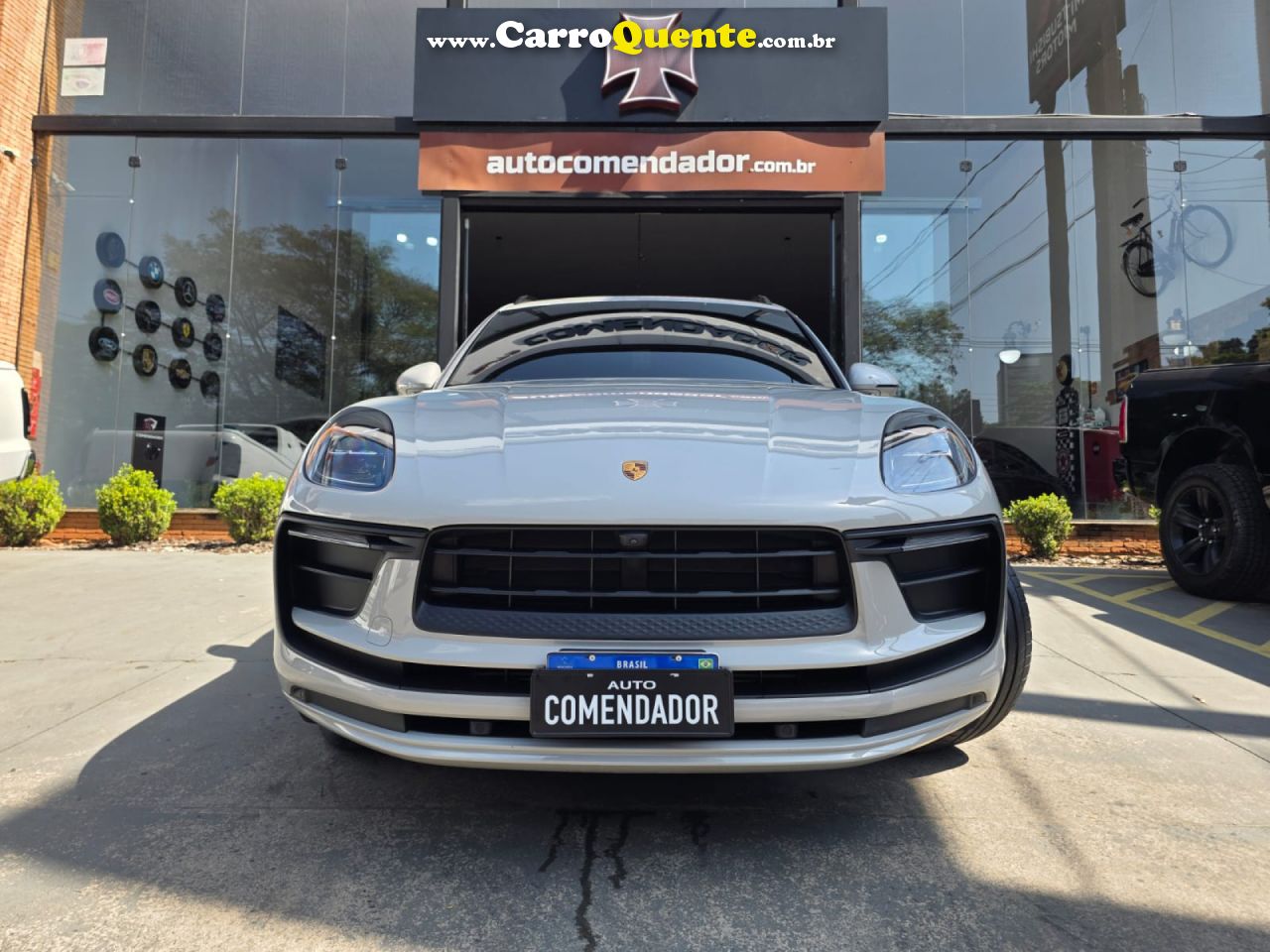 PORSCHE   MACAN 2.0 TURBO   CINZA 2023 2.0 GASOLINA - Loja