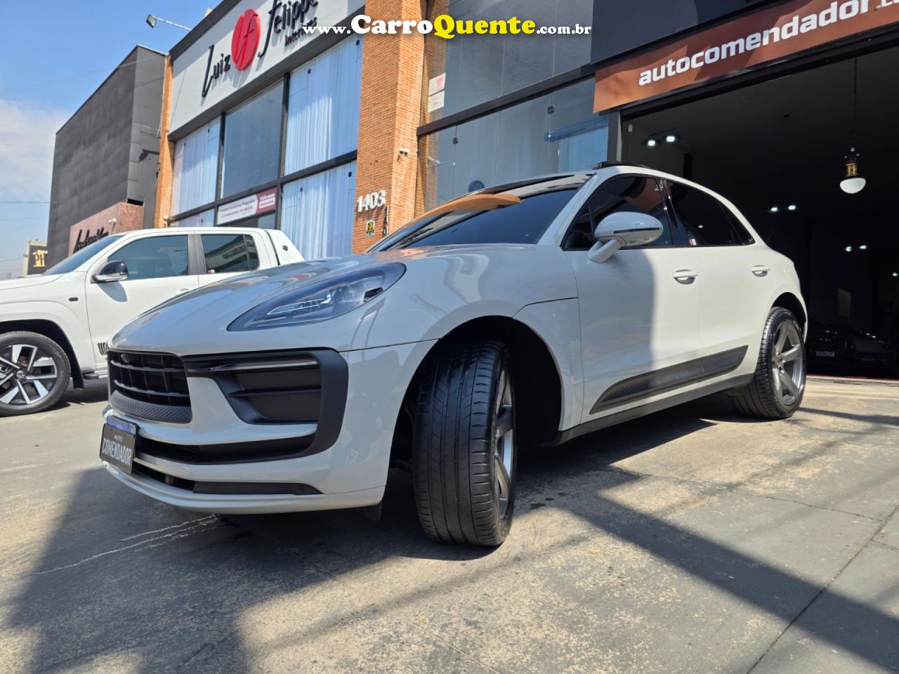 PORSCHE   MACAN 2.0 TURBO   CINZA 2023 2.0 GASOLINA - Loja