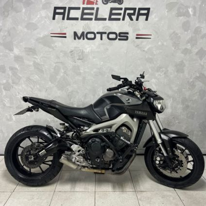 YAMAHA    MT09 ABS   CINZA 2015 847 GASOLINA
