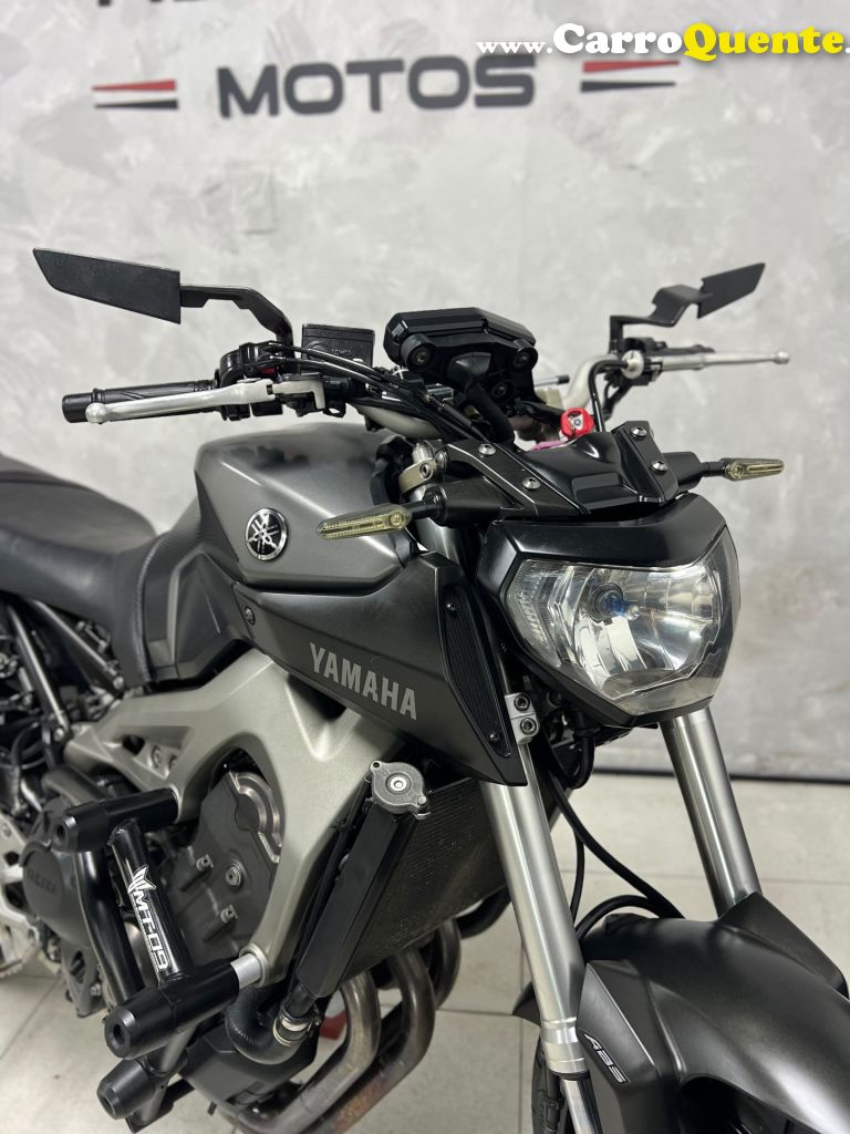 YAMAHA    MT09 ABS   CINZA 2015 847 GASOLINA - Loja