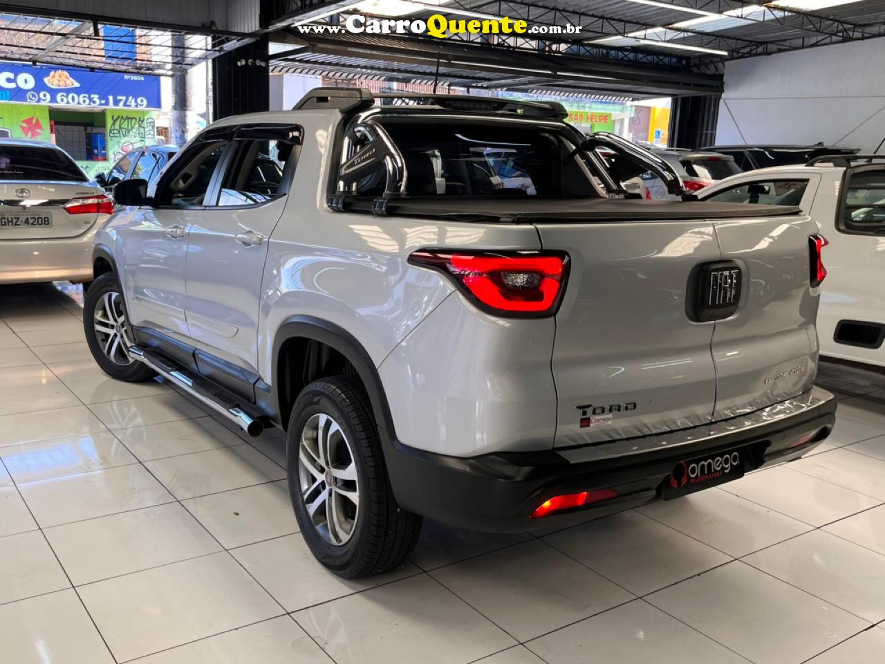 FIAT   TORO FREEDOM 2.4 16V FLEX AUT.   PRATA 2017 2.4 FLEX - Loja
