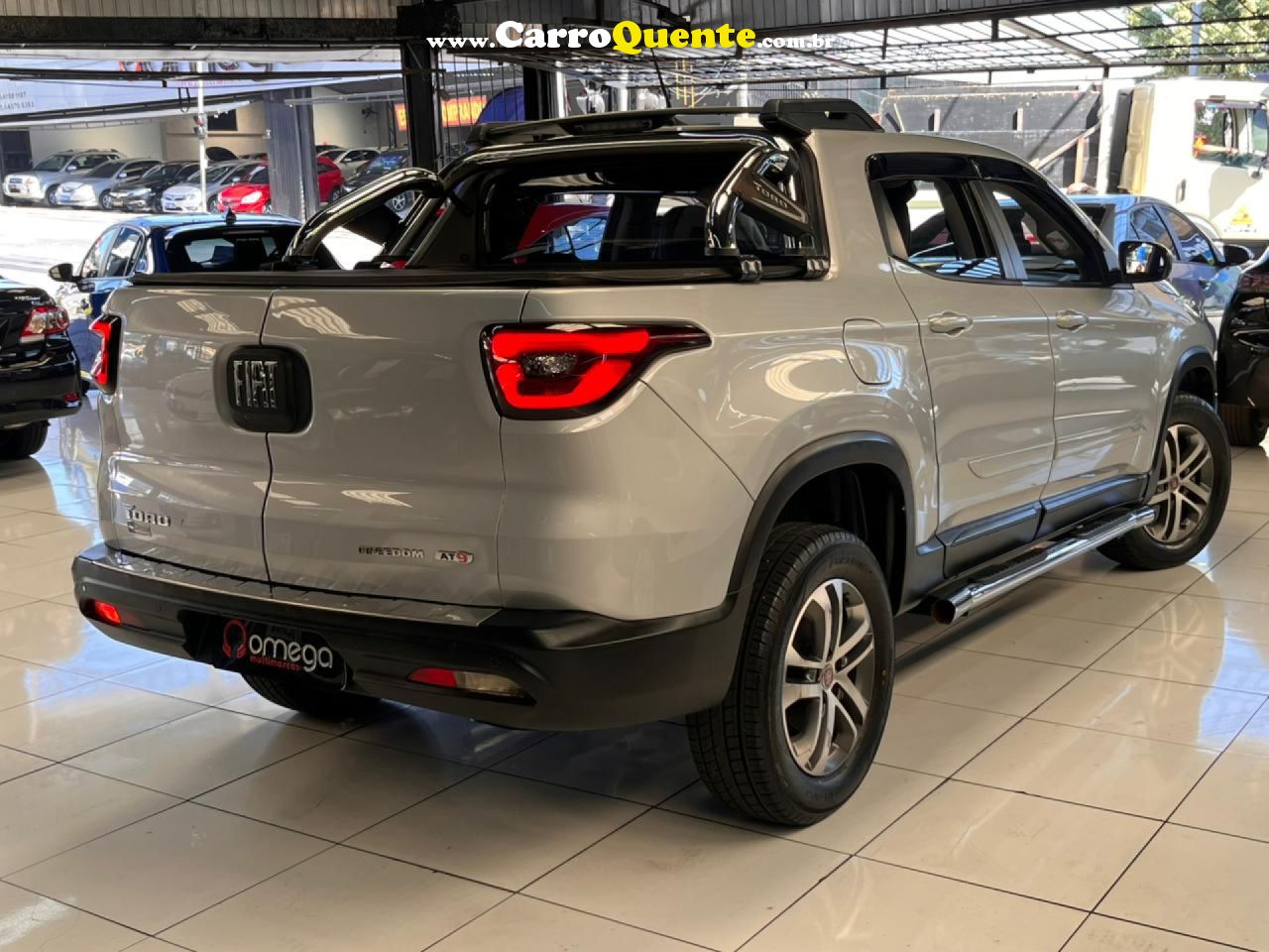 FIAT   TORO FREEDOM 2.4 16V FLEX AUT.   PRATA 2017 2.4 FLEX - Loja