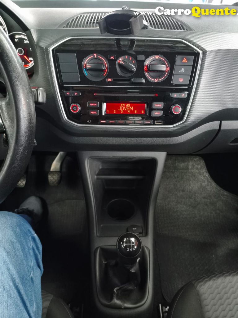 VOLKSWAGEN   UP! MOVE 1.0 TOTAL FLEX 12V 5P   BRANCO 2018 1.0 FLEX - Loja
