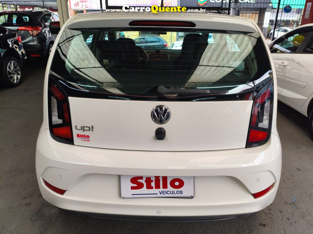 VOLKSWAGEN   UP! MOVE 1.0 TOTAL FLEX 12V 5P   BRANCO 2018 1.0 FLEX - Loja