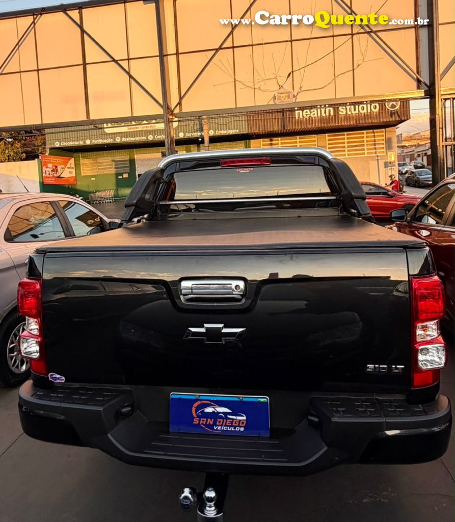 CHEVROLET   S10 PICK-UP LT 2.4 F.POWER 4X2 CD   PRETO 2013 2.4 FLEX - Loja
