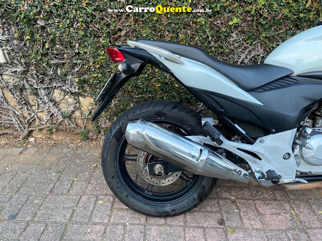 HONDA   CB 300R 300R FLEX   BRANCO 2014 300 GASOLINA - Loja