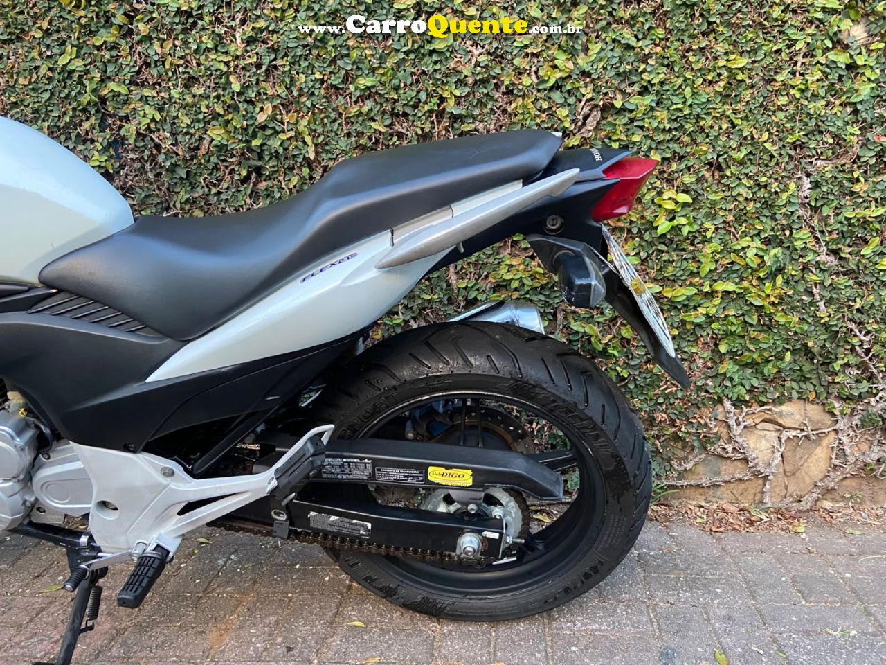 HONDA   CB 300R 300R FLEX   BRANCO 2014 300 GASOLINA - Loja