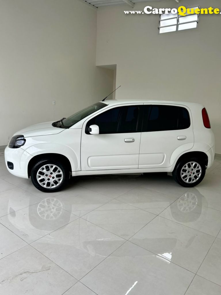 FIAT   UNO VIVACERUA 1.0 EVO FIRE FLEX 8V 5P   BRANCO 2016 1.0 FLEX - Loja