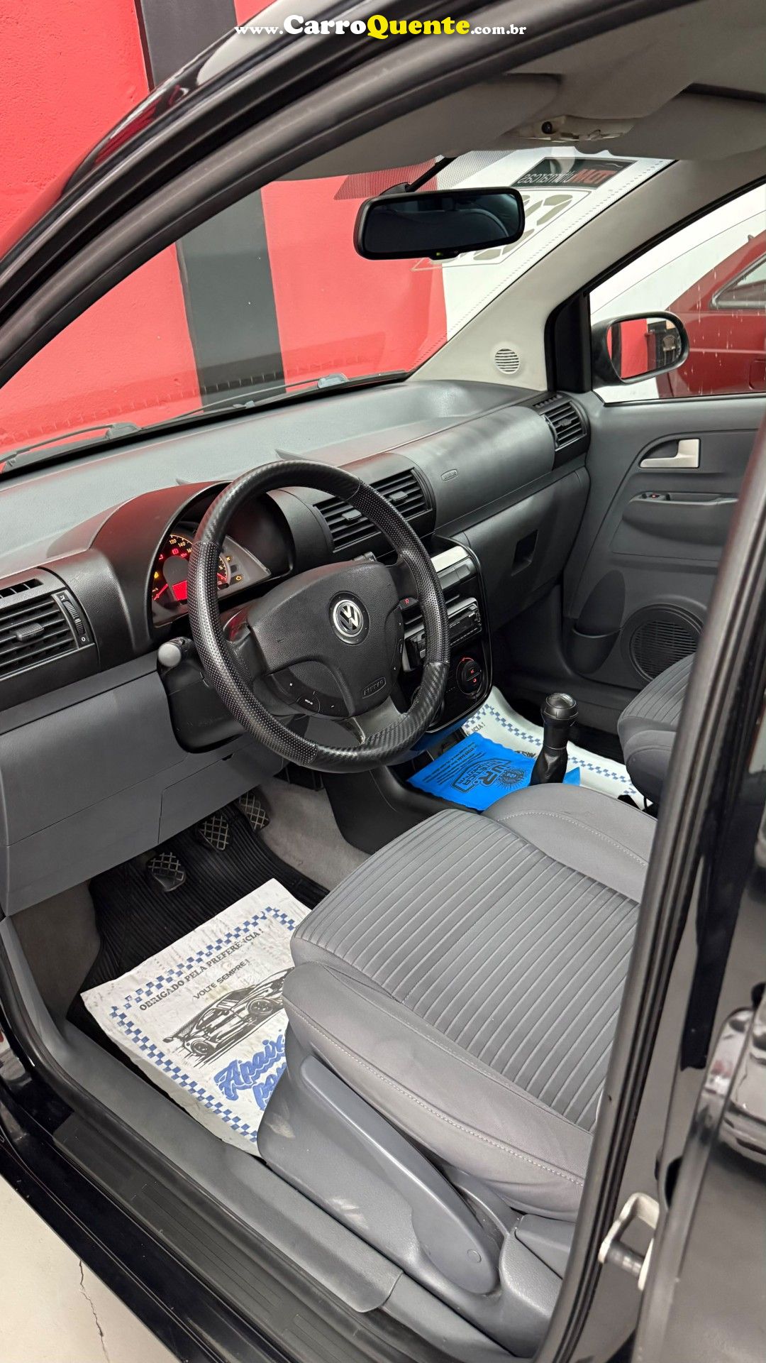 VOLKSWAGEN   SPACEFOX COMFORTLINE 1.6 MI T.FLEX 8V 5P   PRETO 2008 1.6 GASOLINA - Loja