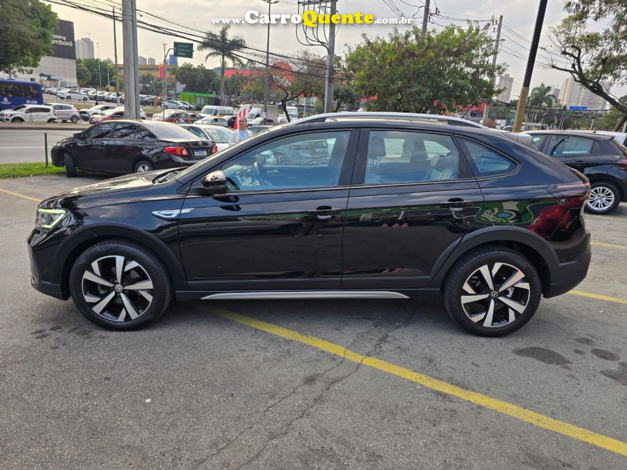VOLKSWAGEN   NIVUS HIGHLINE 1.0 200 TSI FLEX AUT.   PRETO 2021 1.0 FLEX - Loja