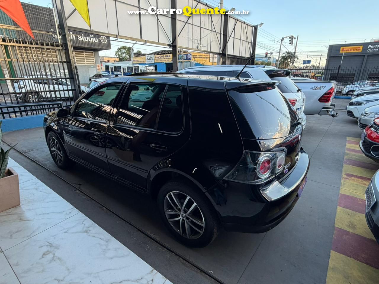 VOLKSWAGEN   GOLF SPORTLINE 1.6 MI TOTAL FLEX 8V 4P   PRETO 2011 1.6 FLEX - Loja
