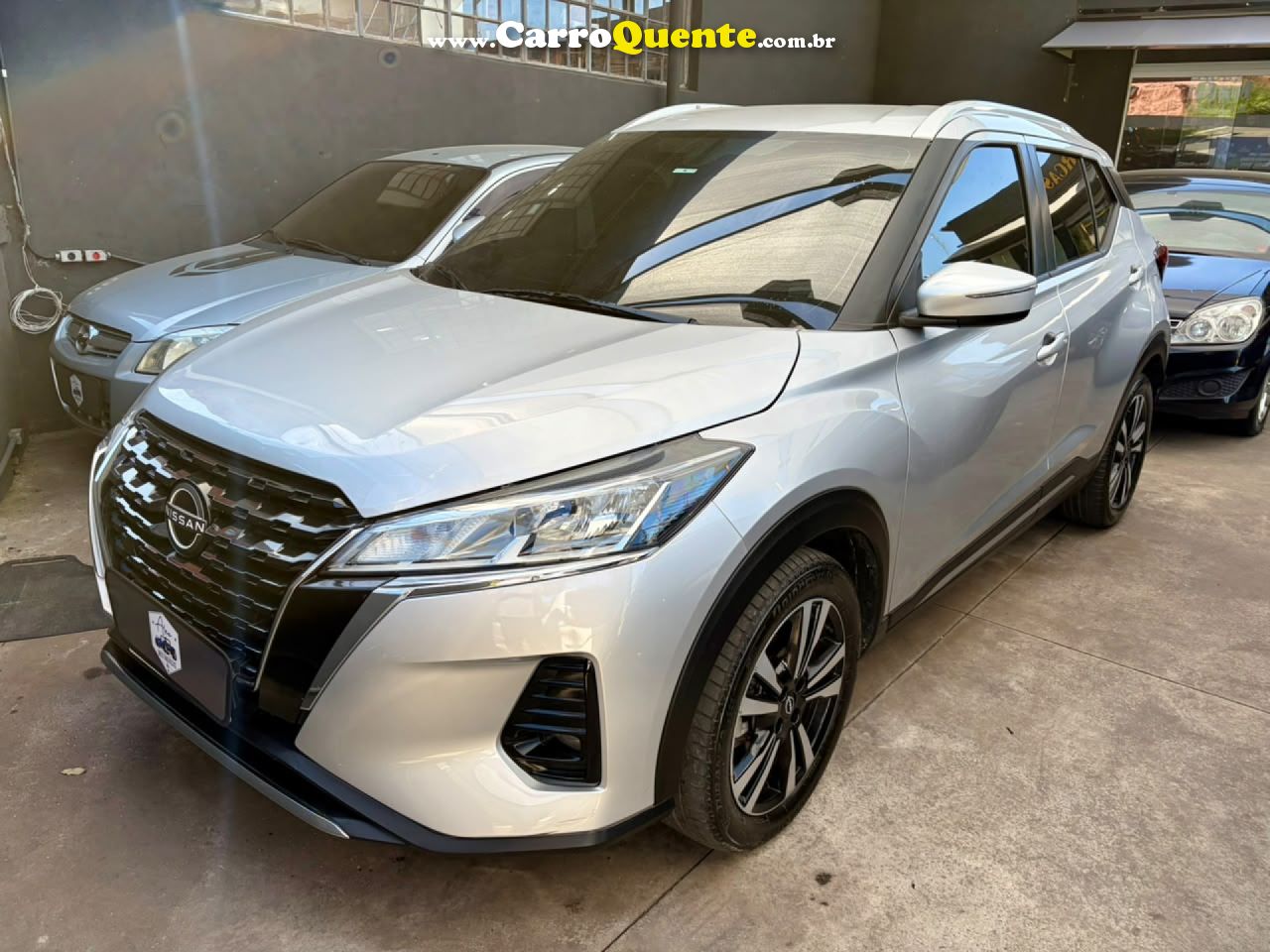 NISSAN   KICKS ADVANCE 1.6 16V FLEX AUT.   PRATA 2024 1.6 FLEX - Loja