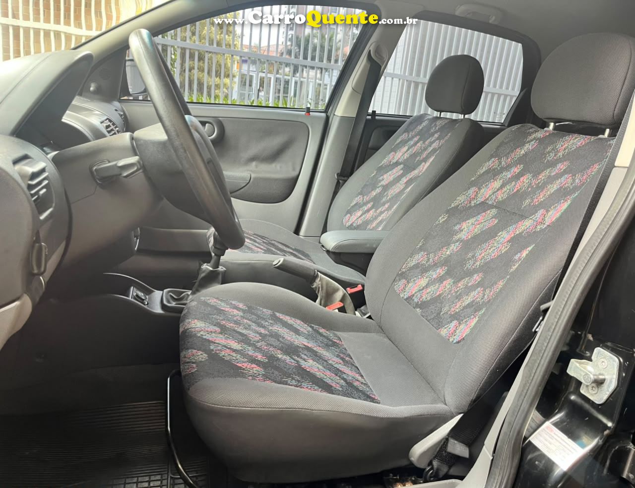 CHEVROLET   CORSA RARIDADE COMPLETO 4 PNEUS NOVOS BAIXISSIMA KM OTIMO ESTADO   PRETO 2004 1.0 GASOLINA - Loja