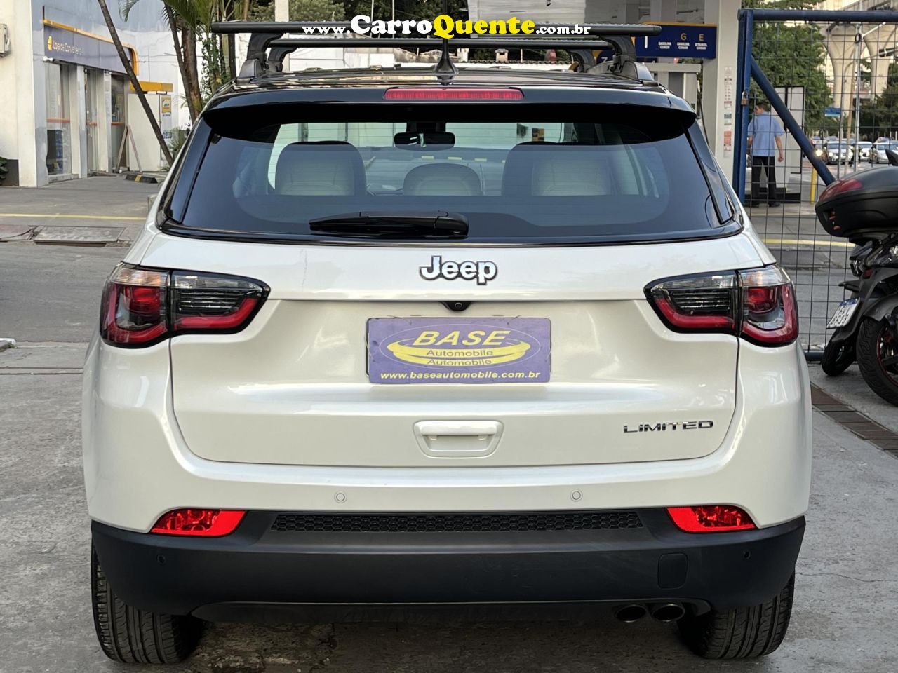 JEEP   COMPASS LIMITED 2.0 4X2 FLEX 16V AUT.   BRANCO 2018 2.0 16V FLEX - Loja