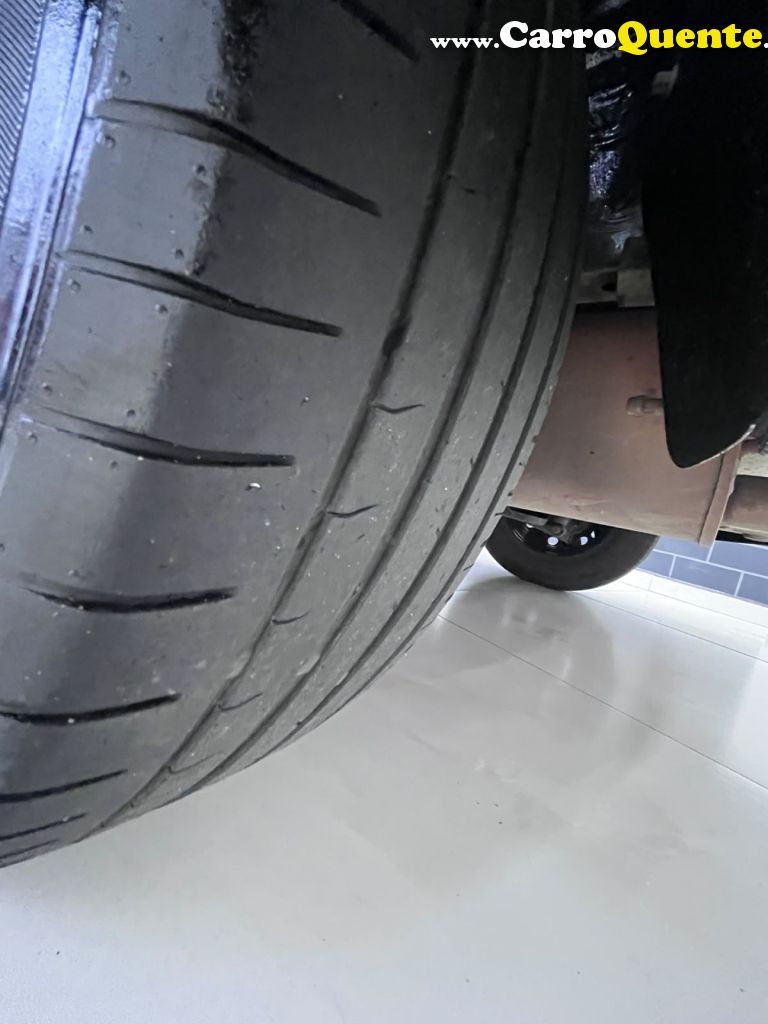 CHEVROLET   COBALT LS 1.4 8V FLEXPOWER 4P   PRATA 2013 1.4 FLEX - Loja
